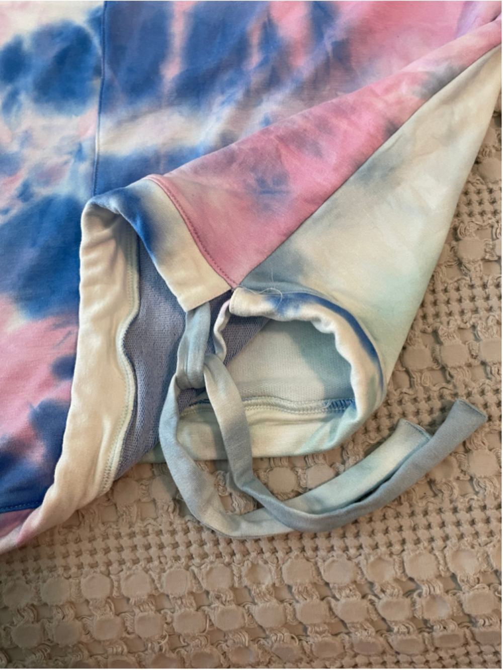 Women's Oli & Viv Tie-Dye Hoodie athleisure top Size L loungewear watercolor - Picture 6 of 6